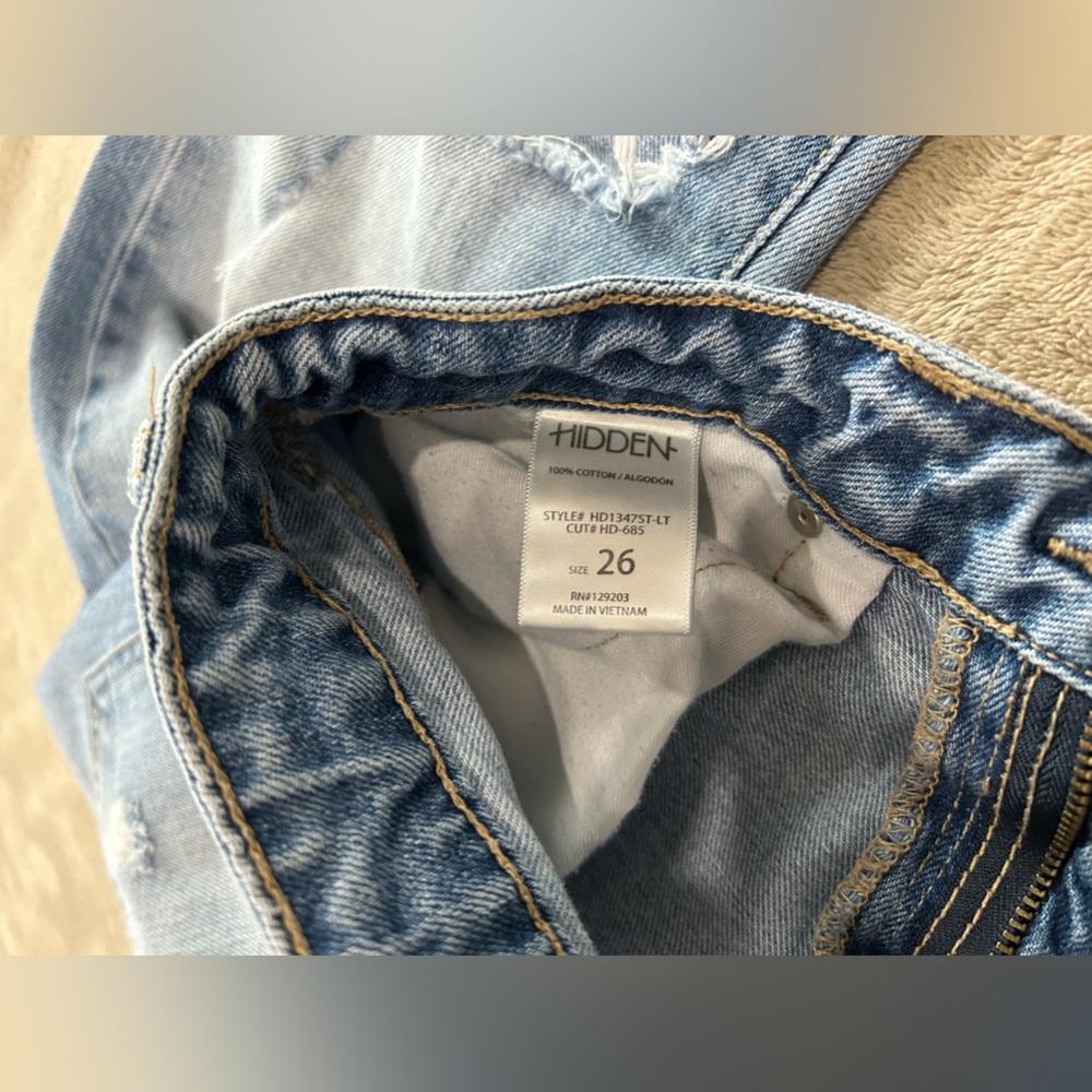Hidden Tracey High Rise Distressed Jeans - Picture 8 of 10